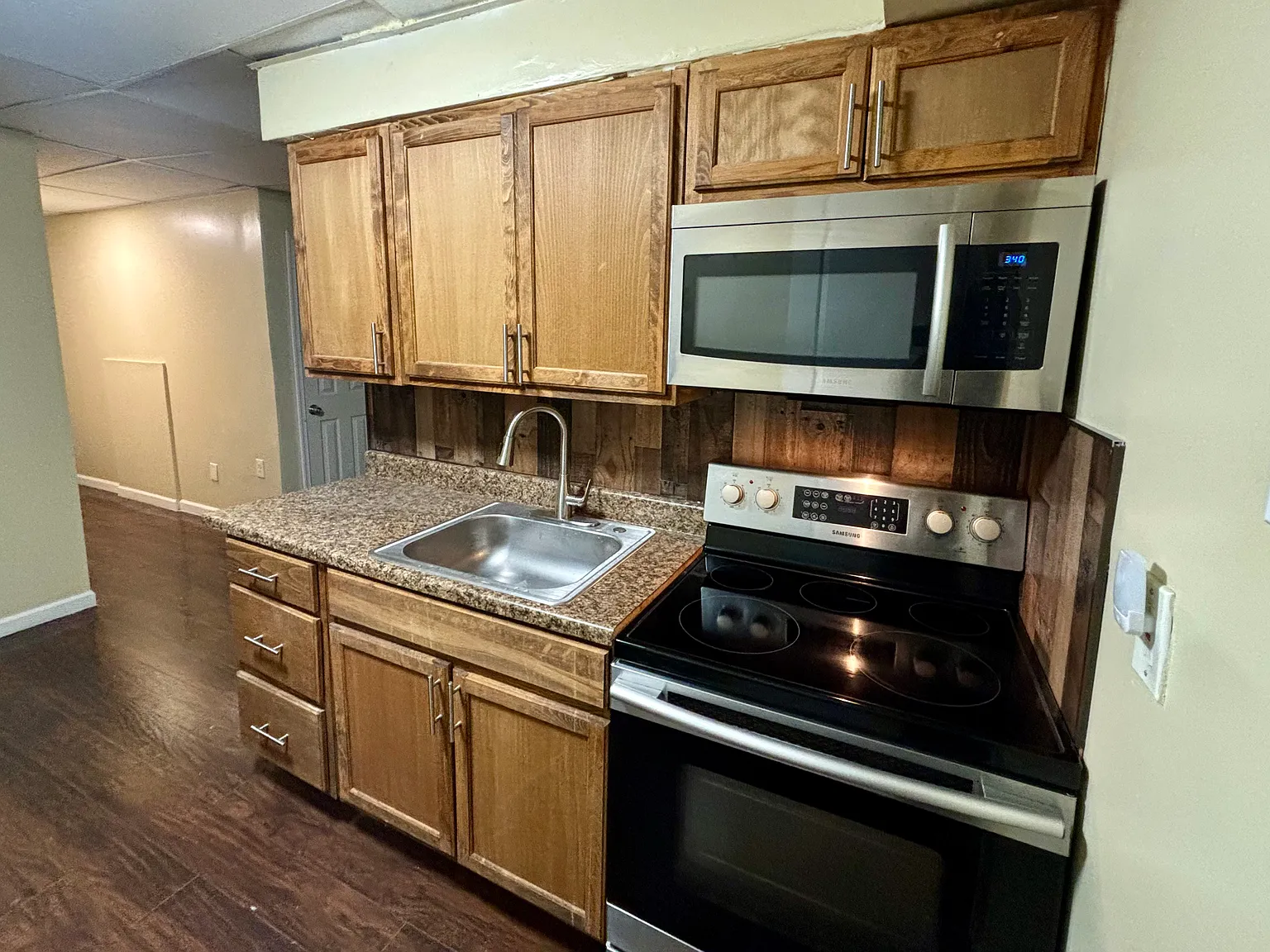 6043 Wister St — Photo 3