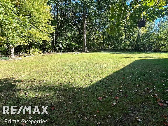 4th image of 10286 Rene Dr