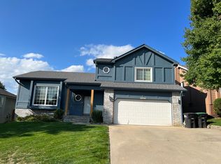 16904 Holmes Cir, Omaha, NE 68135