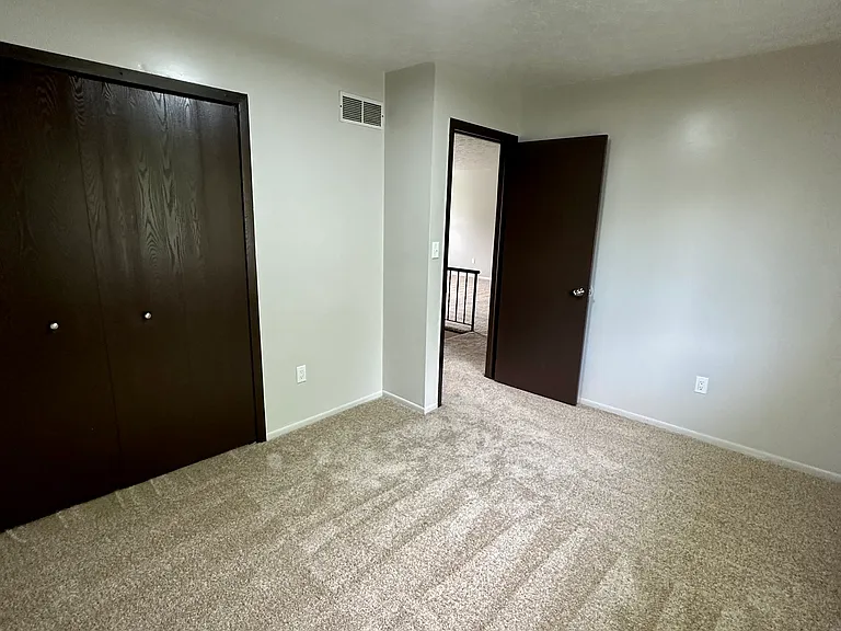 Second-Floor Secondary Bedroom