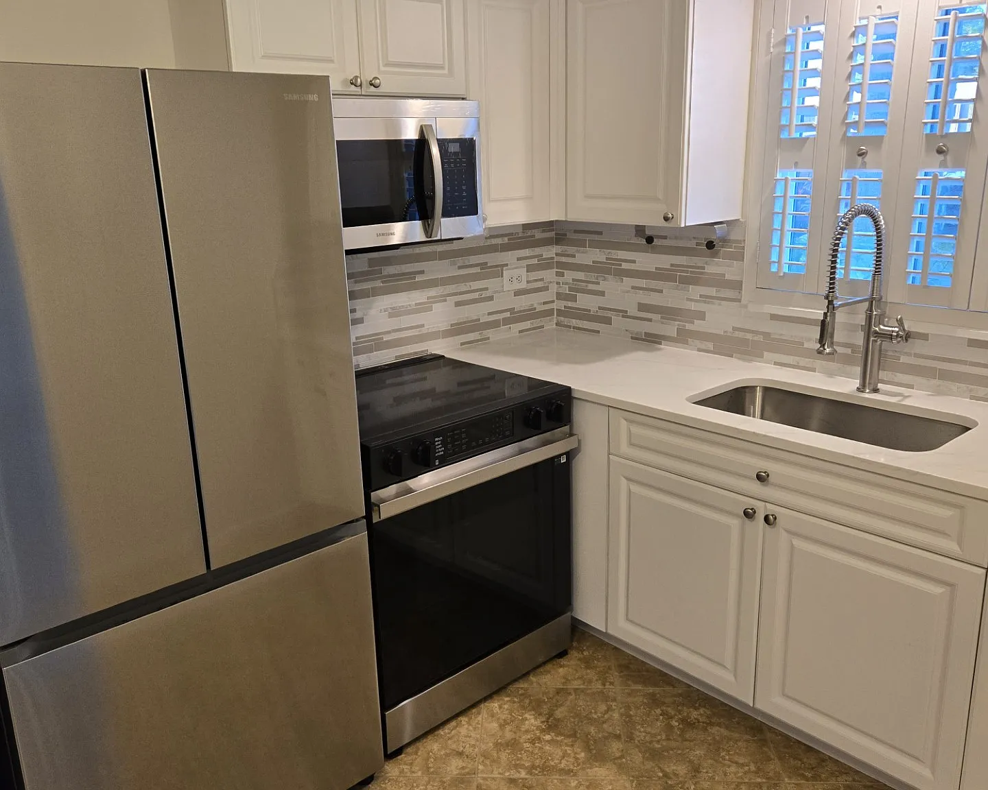 1 bed, 552 sqft, $1,295 — Photo 1