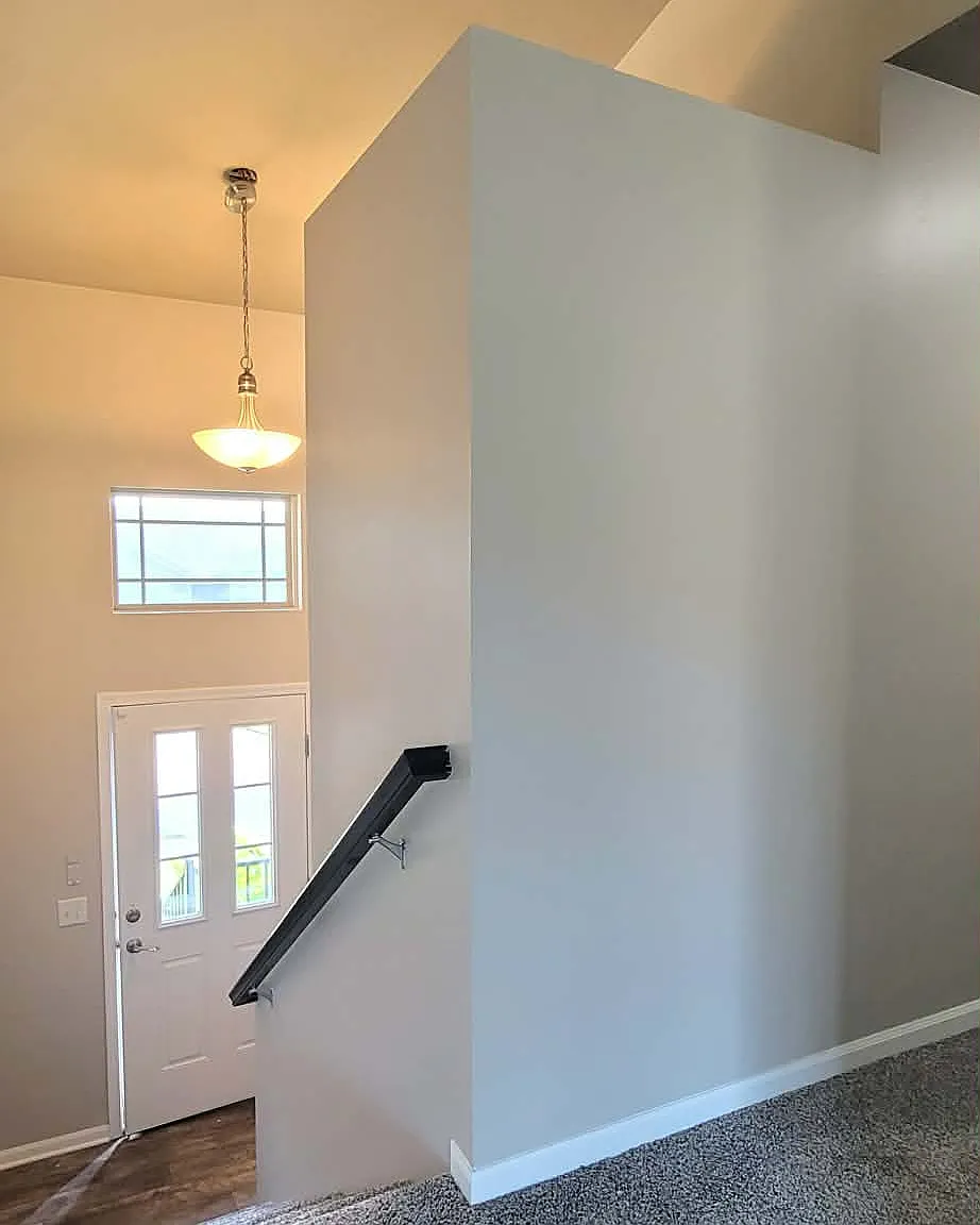 3 bed, 1611 sqft, $2,100 — Photo 2