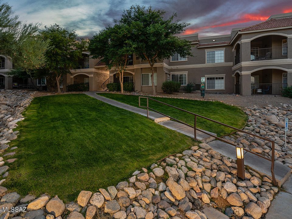 1st image of 1500 E Pusch Wilderness Dr
