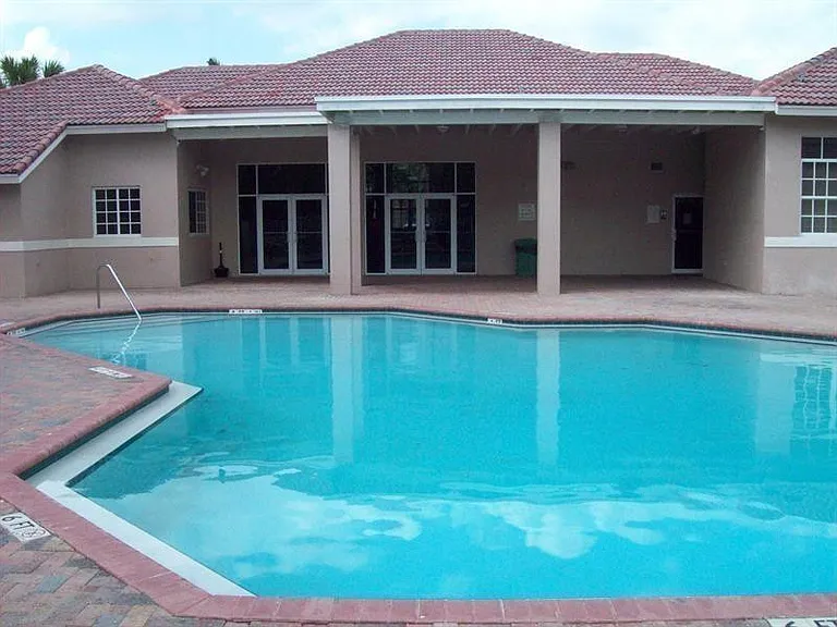 3241 Sabal Palm Mnr #104 — Photo 11