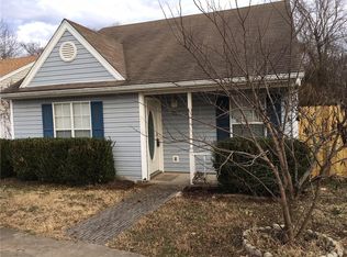 4909 Bonita Pl, Springdale, AR 72762