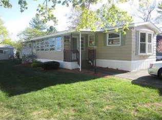 9 Juniper Ln, Concord, NH 03301