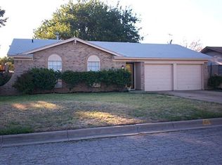 5209 Cloyce Ct, North Richland Hills, TX 76180