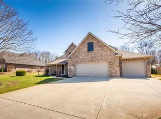 941 W Barouche, Pendleton, IN 46064