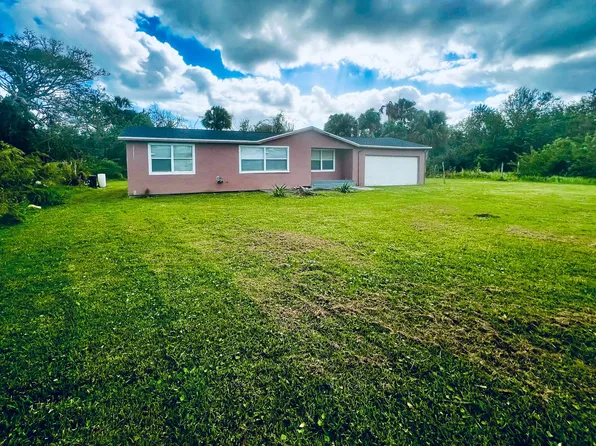 4411 Garner Ct, Fort Pierce, FL 34947