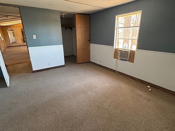 4th image of 593 Ayers Rd