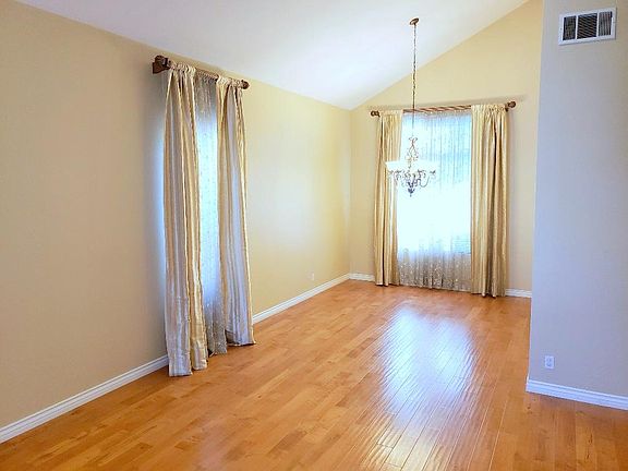 5th image of 2347 Via La Mesa