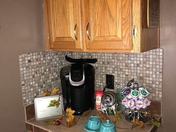 Coffee/Wine Bar