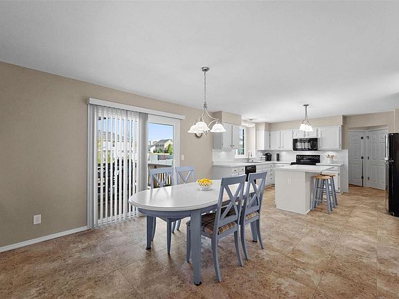 4th image of 1233 Hearthside Dr