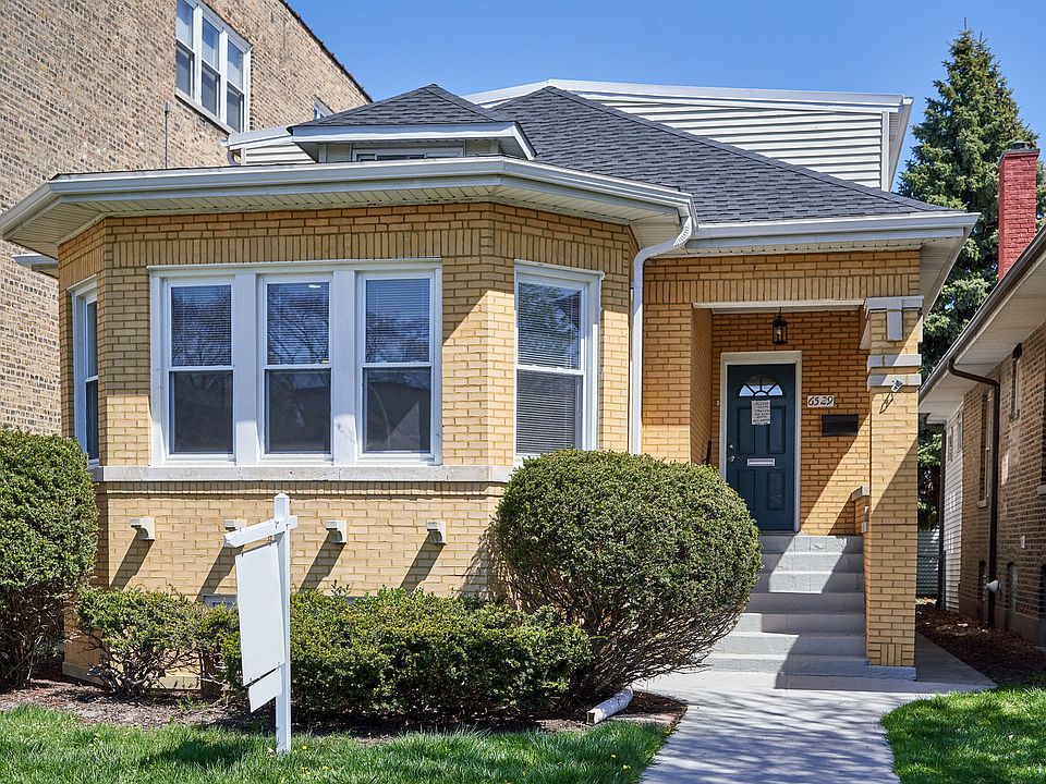1st image of 6529 N Fairfield Ave
