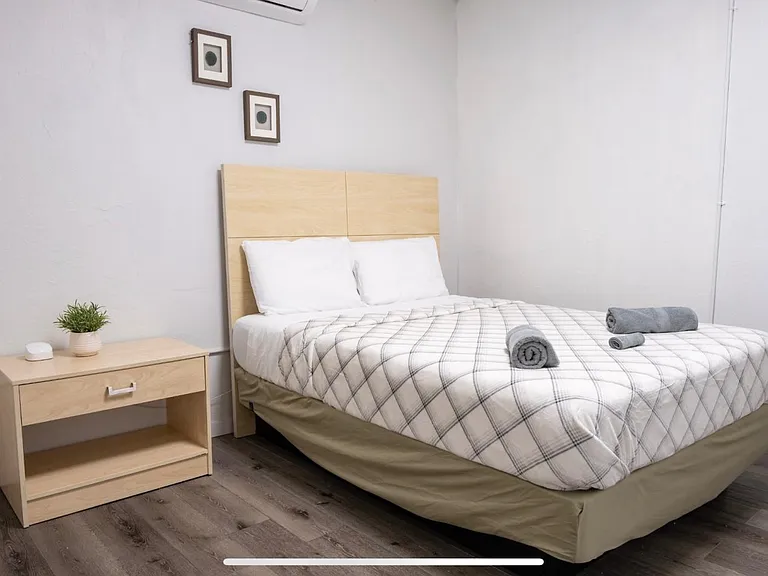 bedroom #1