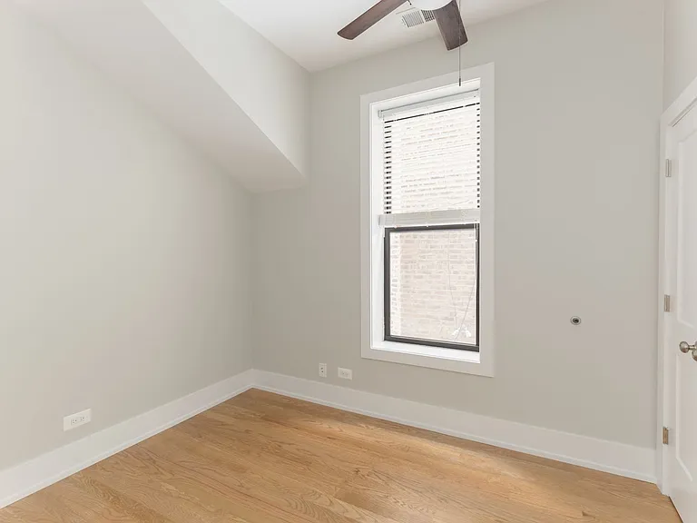 3514 N Wilton Ave #1 — Photo 5