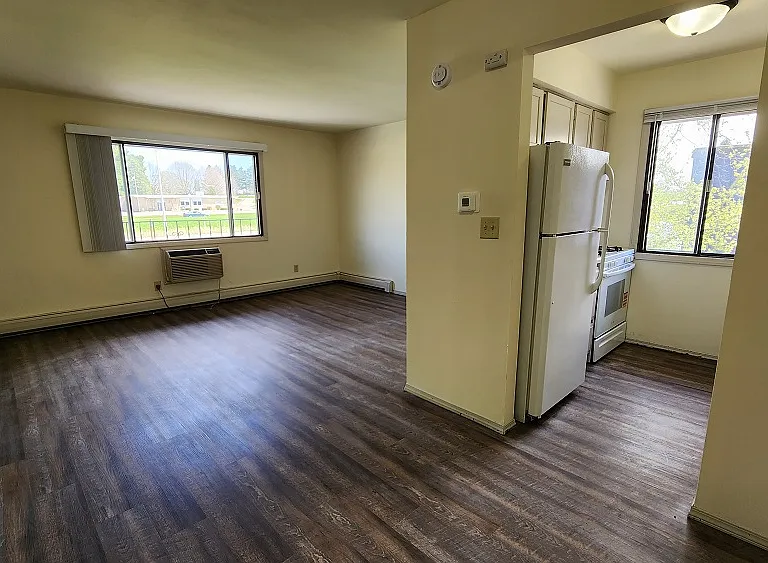Heritage Apartments — Photo 30