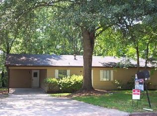 6627 Bent Creek Dr, Rex, GA 30273