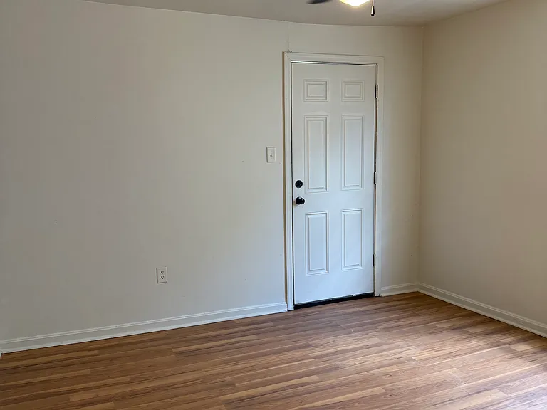2323 Touro St #2325 — Photo 8