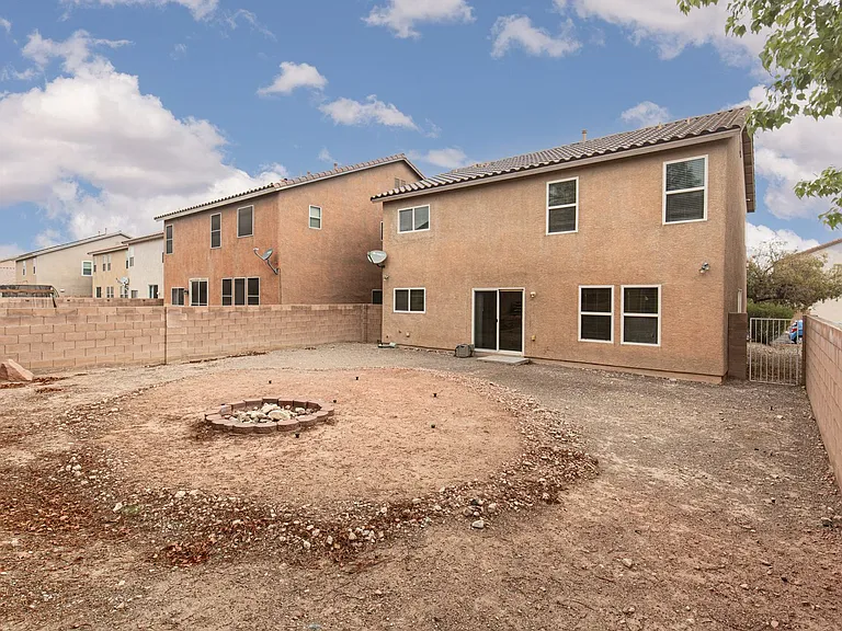 275 Calvino Ave — Photo 33