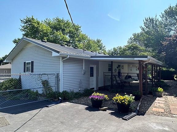 4th image of this home