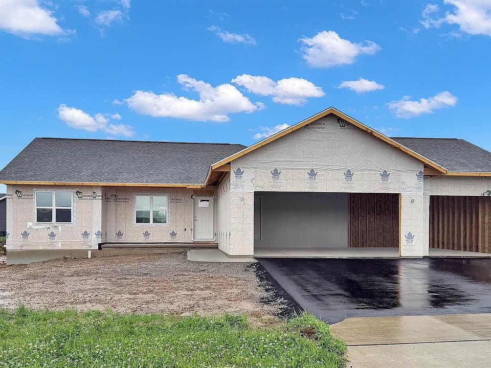 1st image of 2200 S COTTONWOOD AVENUE #GR37