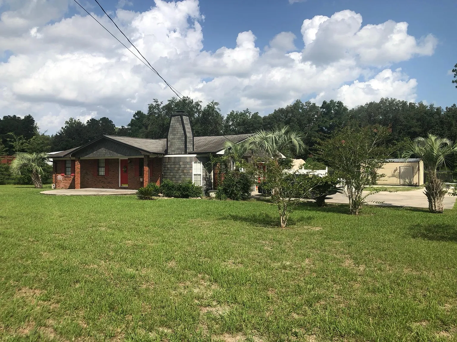 6211 SW State Road 47 — Photo 3