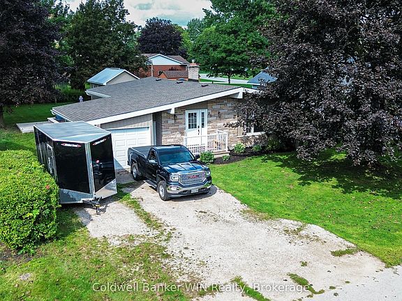 2nd image of 25 Thomas St