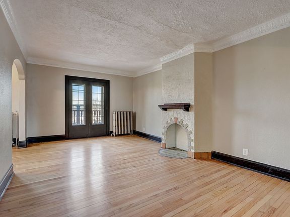 5th image of 5411 W Wisconsin Ave #3