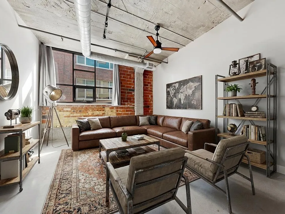 718 Washington Ave N #514