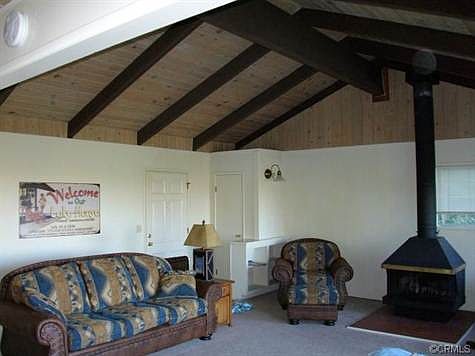 3rd image of 613 Oakmont Ln