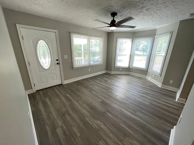 117 Clark Station Rd — Photo 7
