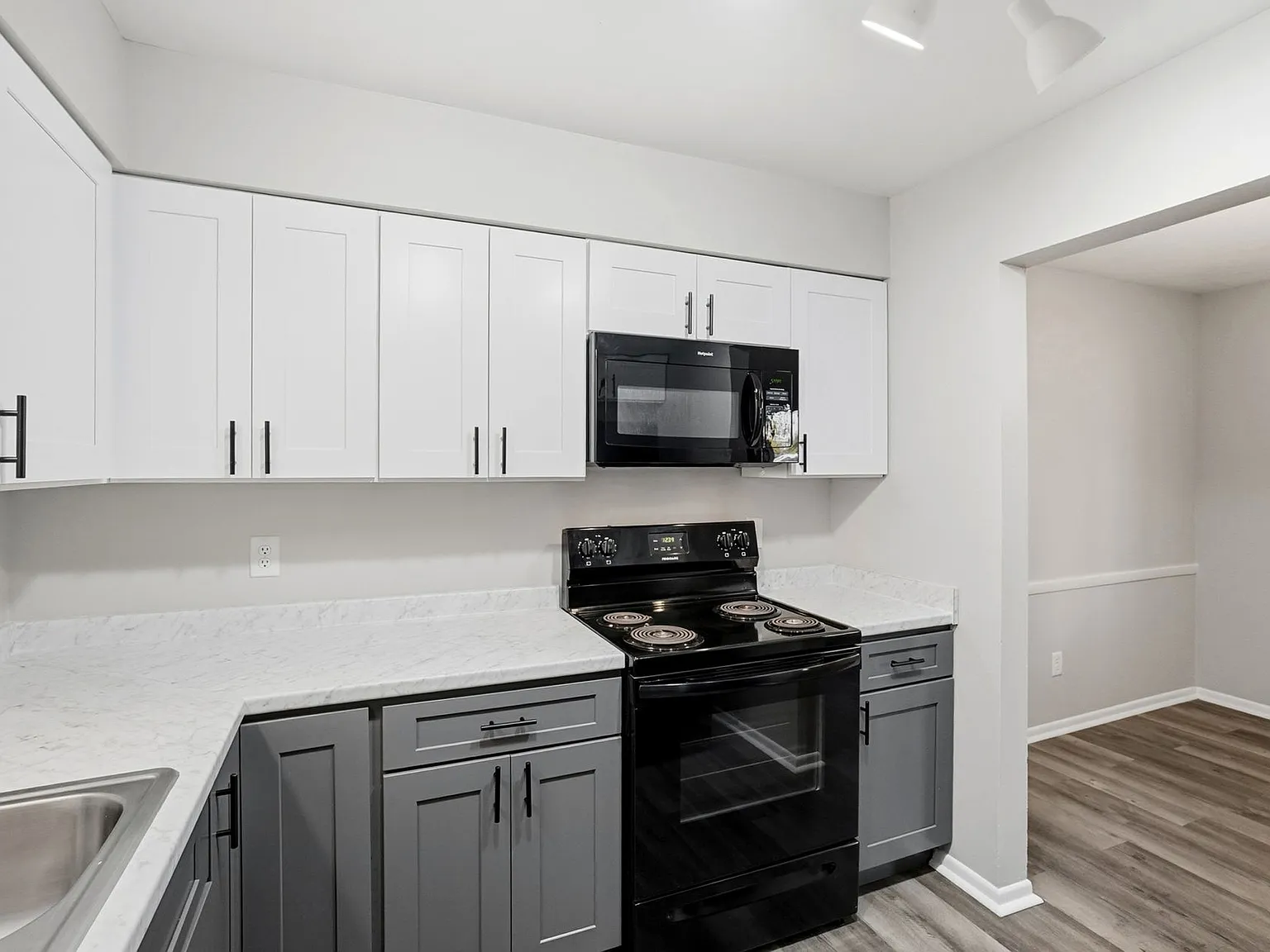 Northcrest Garden Apartments — Photo 4