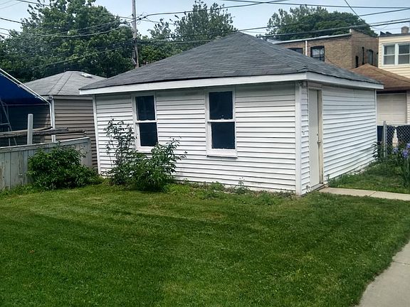 4th image of 5845 N Maplewood Ave #G