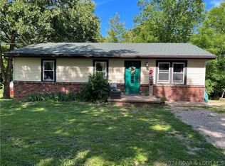 262 Walnut Grove Rd, Eldon, MO 65026
