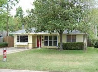 8666 Greiner Dr, Houston, TX 77080