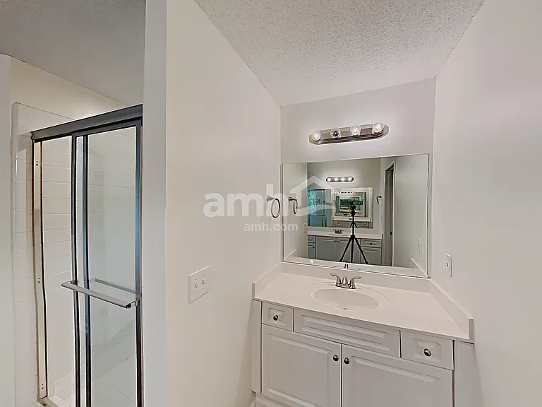 1121 Lauren Way NW — Photo 13