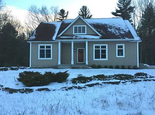 551 Douglas Hook Rd, Glocester, RI 02814