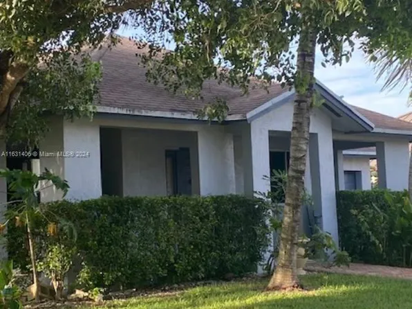 776 NW 3rd Ter, Florida City, FL 33034