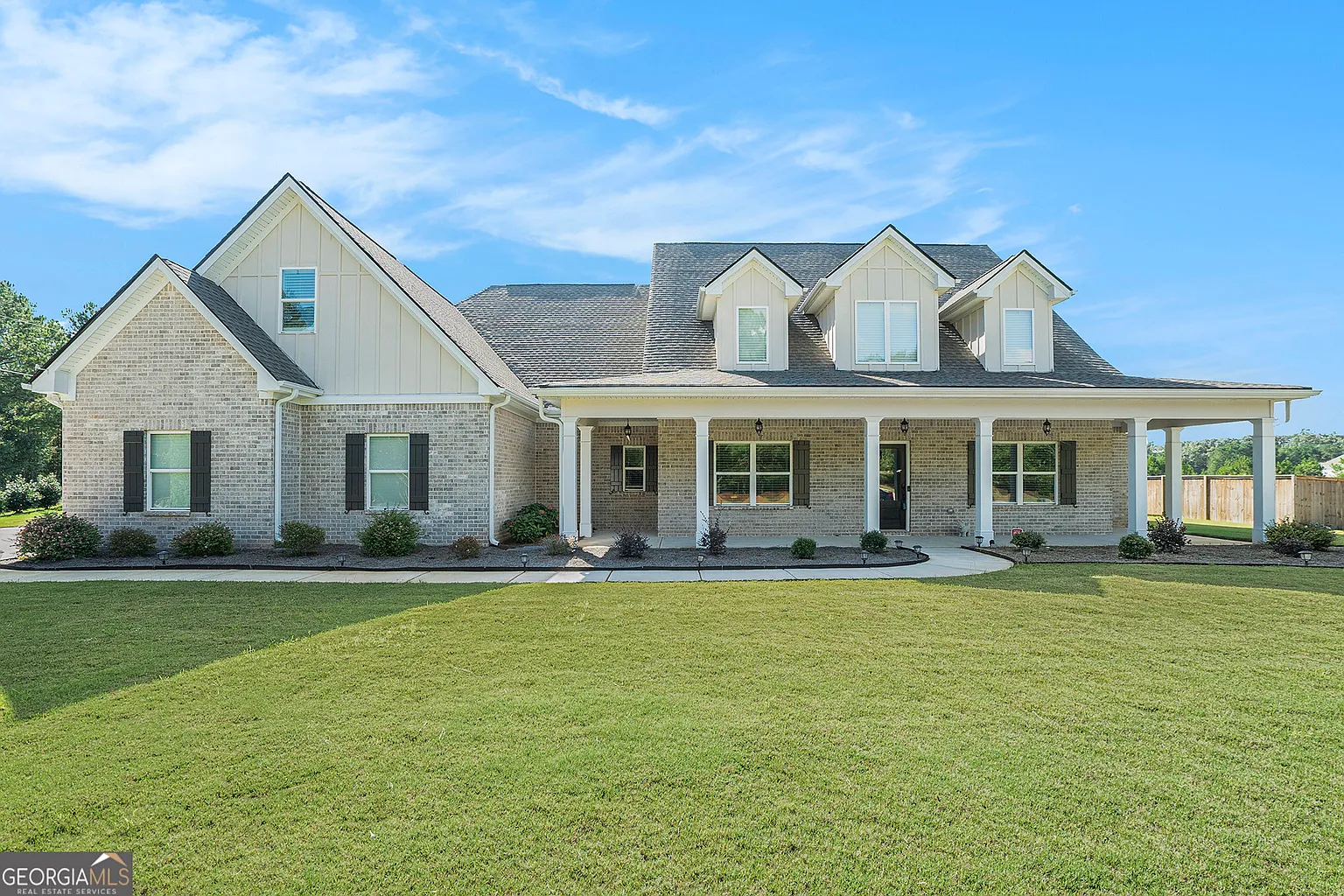 2100 Meadowood Cv photo 1