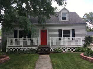 1003 Miller St, Washington, IL 61571