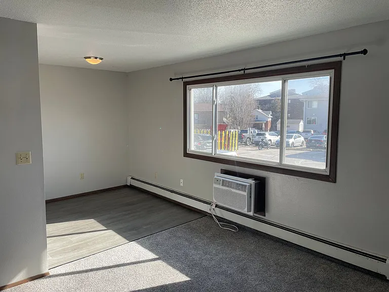 Arena Apartments II — Photo 10