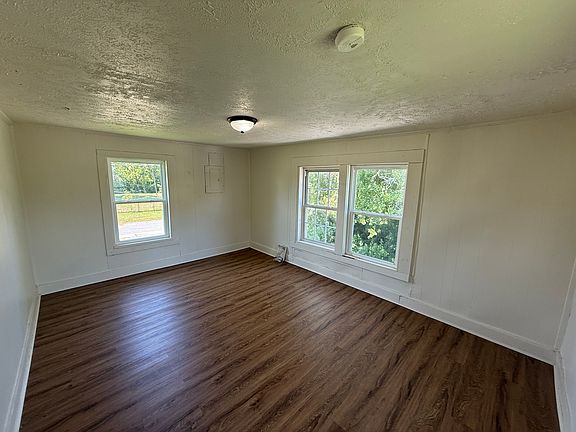 3rd image of 501 Fields St #B