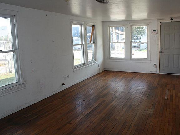 Another view of the family room.