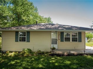 6112 Brown Rd, Floyds Knobs, IN 47119