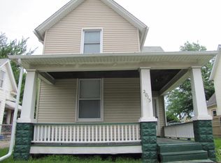 2015 Harrison St, Davenport, IA 52803