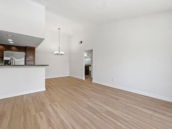 4th image of 15387 Maturin Dr Unit 231