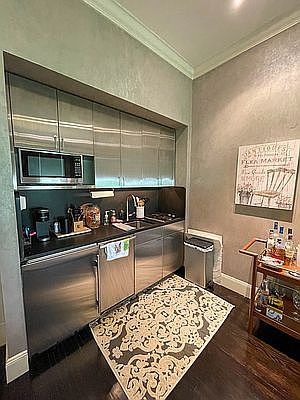 5th image of 20 W 71st St APT 3F