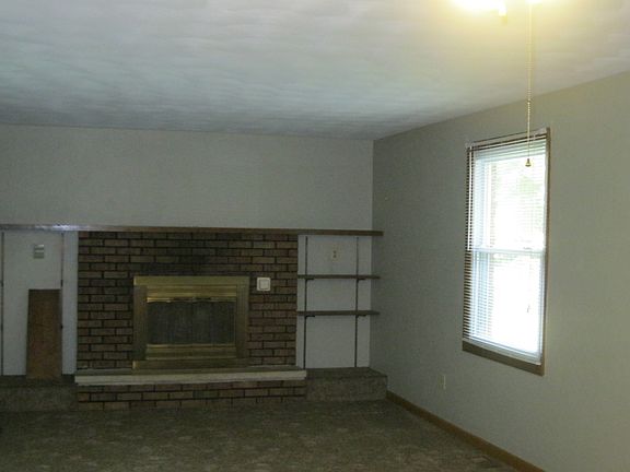 3rd image of 1808 N County Road 200 W