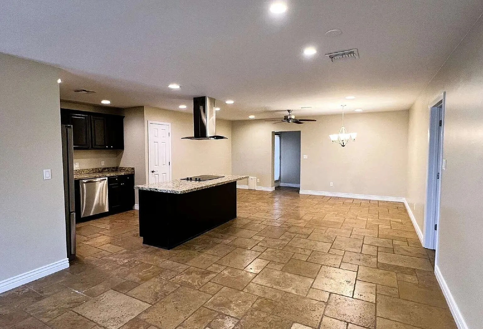 1643 N 87th Pl, Scottsdale, AZ 85257 — Photo 4
